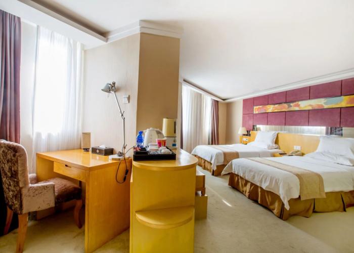Louis Hotel Zhongshan