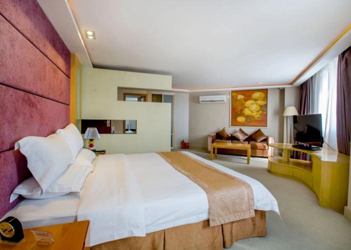 Louis Hotel Zhongshan