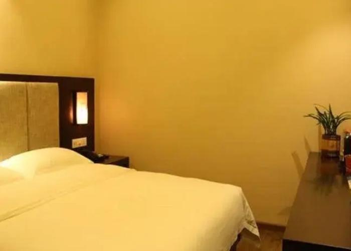 Oriental Hotel Zhongshan Xiaolan