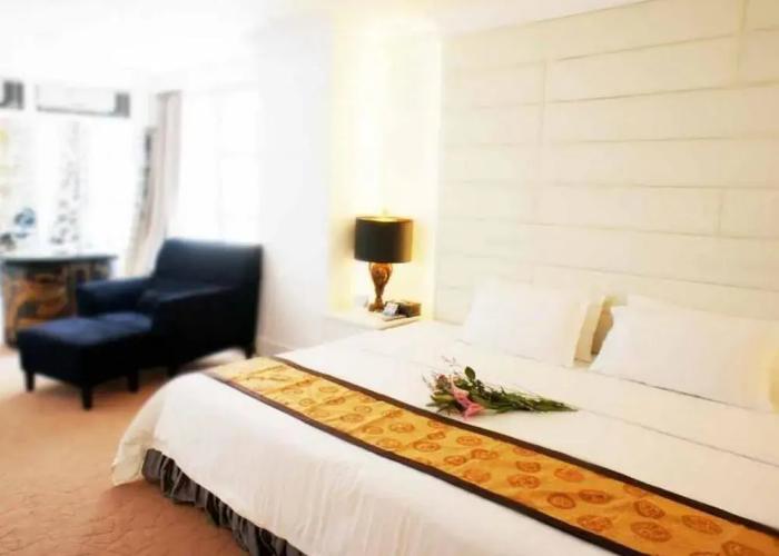 Lavande Hotel (Zhongshan Shiqi Daxin Xinduhui,North of Zhongshan Railway Station)