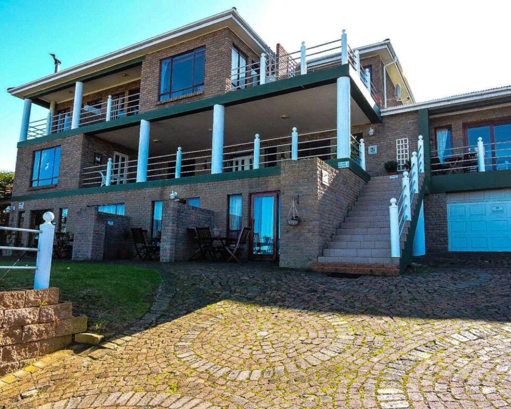 Amzee Bokmakierie Guest House