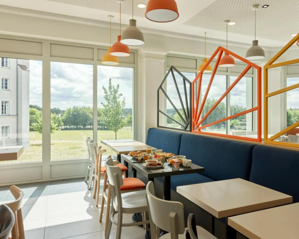 фото B&B Hotel pres de Disneyland Paris