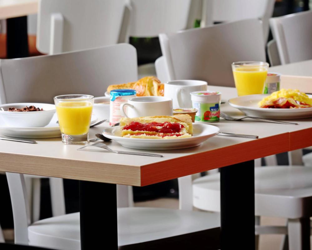 фото B&B Hotel pres de Disneyland Paris