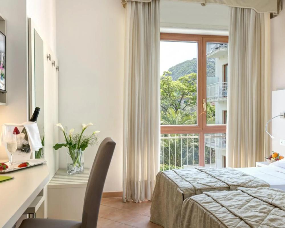 фото Hotel Caravel