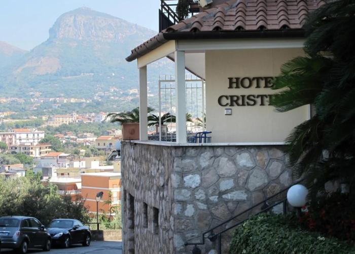 Cristina Hotel