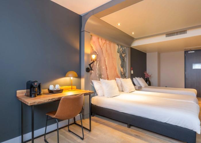 Leonardo Hotel Almere City Center