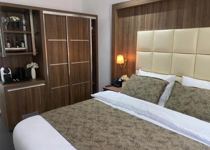 Hotel Cataleya BV