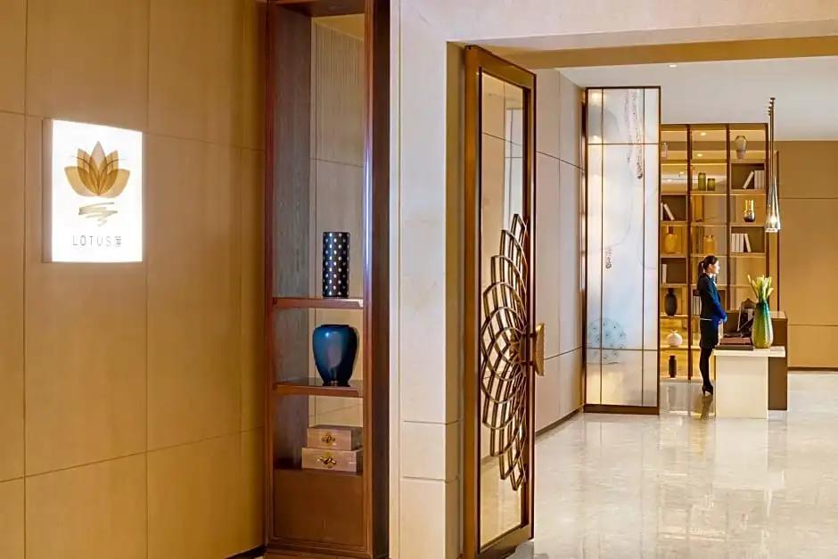 фото Suining Marriott Hotel
