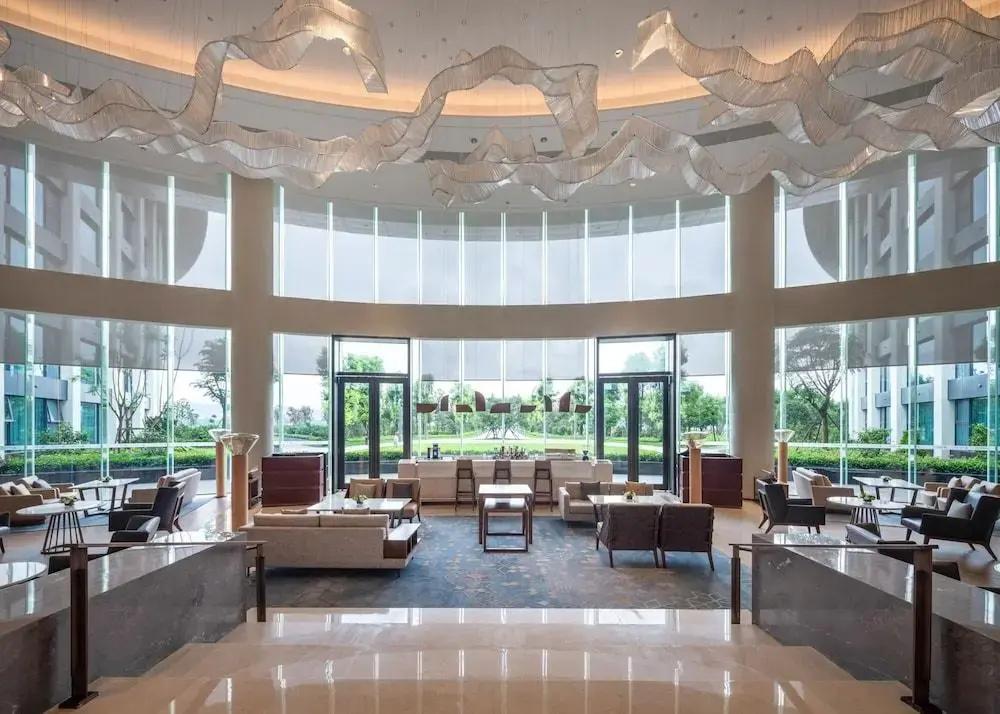 фото Suining Marriott Hotel