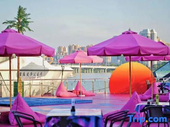 фото Suining Marriott Hotel