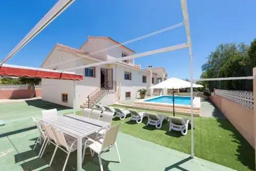 Villa Ricardo
