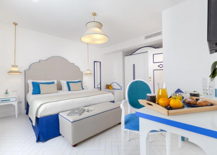 Alimuri Bay Resort