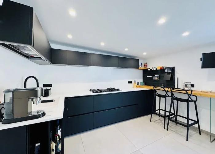 YourHome - AC Luxury House