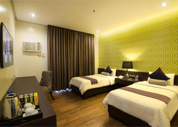 Lenox Hotel