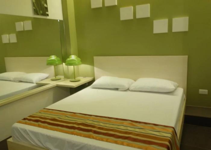Hotel Monde