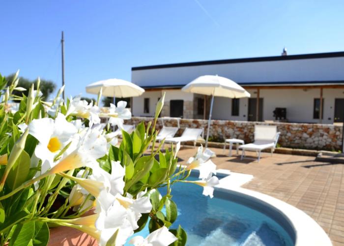 Agriturismo Masseria Alberotanza B&B and Restaurant BeBreakfast