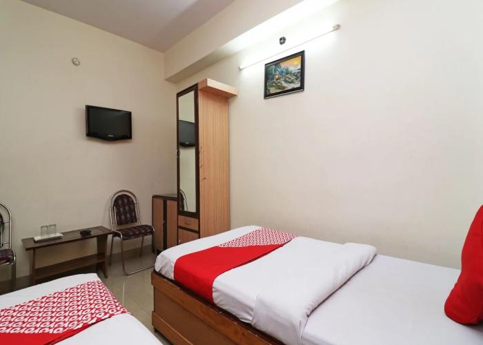 OYO 18838 Hotel Ta-tin