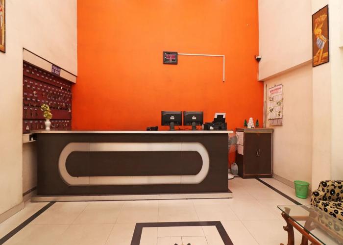 OYO 18838 Hotel Ta-tin