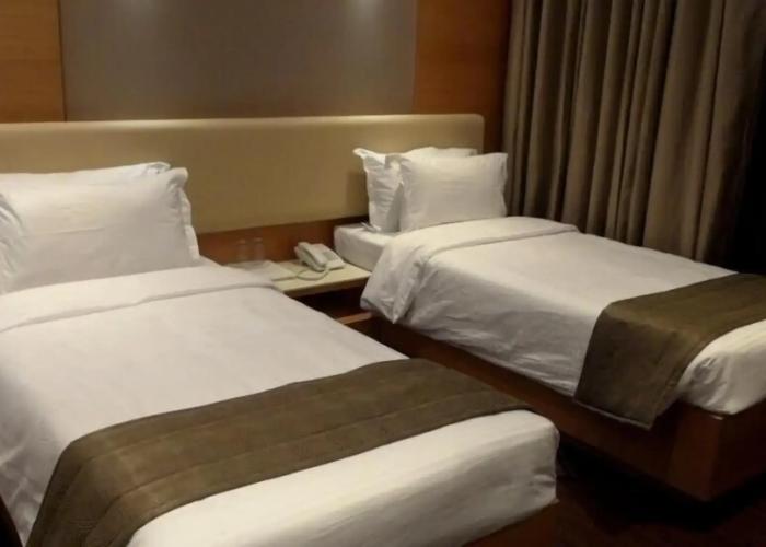 Tarawade Clarks Inn