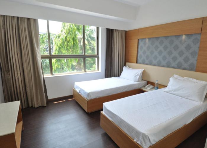 Tarawade Clarks Inn