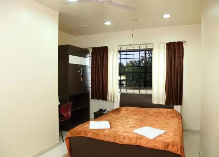 Hotel Shreyas