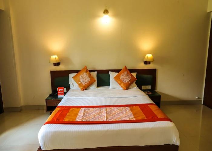 Lotus Hotel