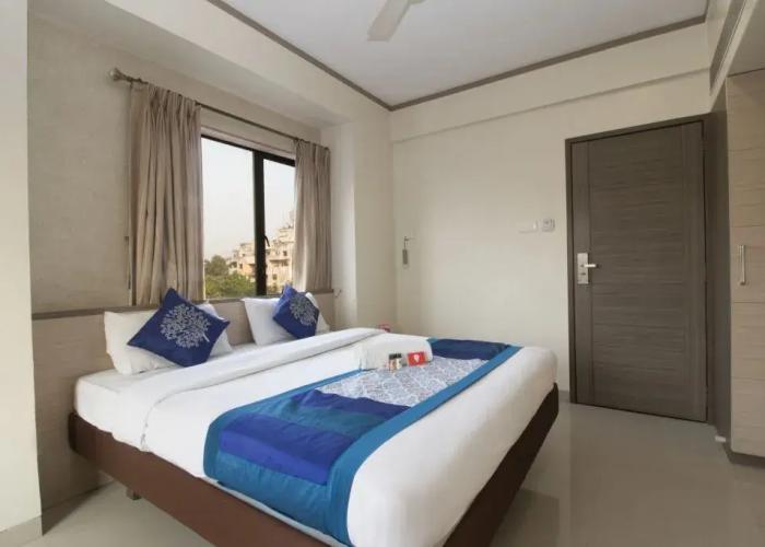 Collection O 76358 Kapil Residency Parage Chowk