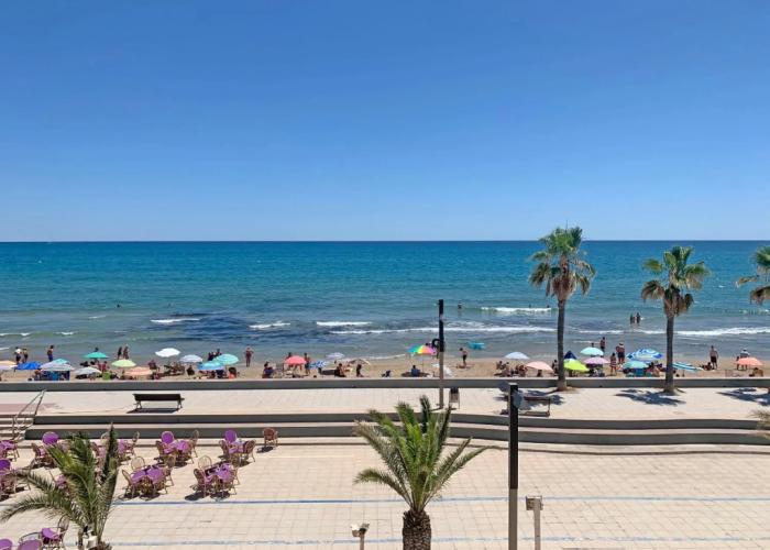 Apartamentos Oropesa Primera Línea 3000