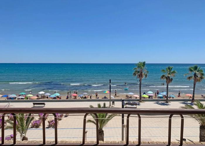 Apartamentos Oropesa Primera Línea 3000