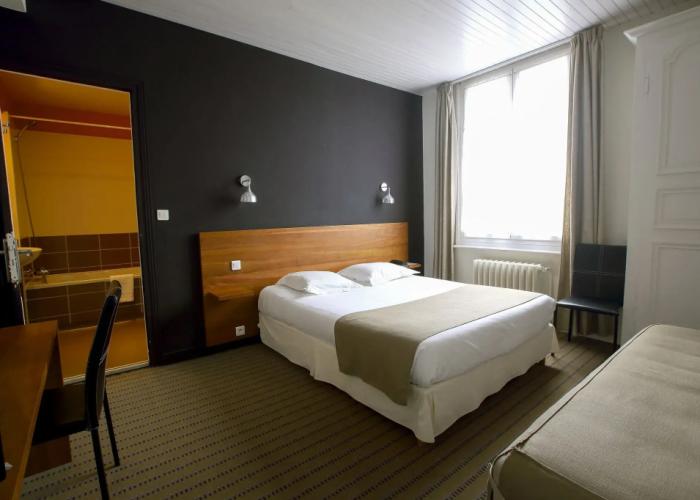 Hotel De France - Restaurant L'insolite