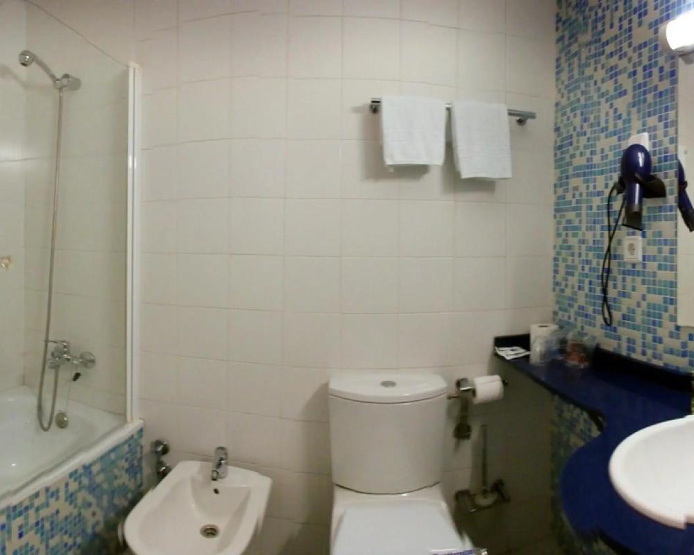 фото Hotel Cosmopol