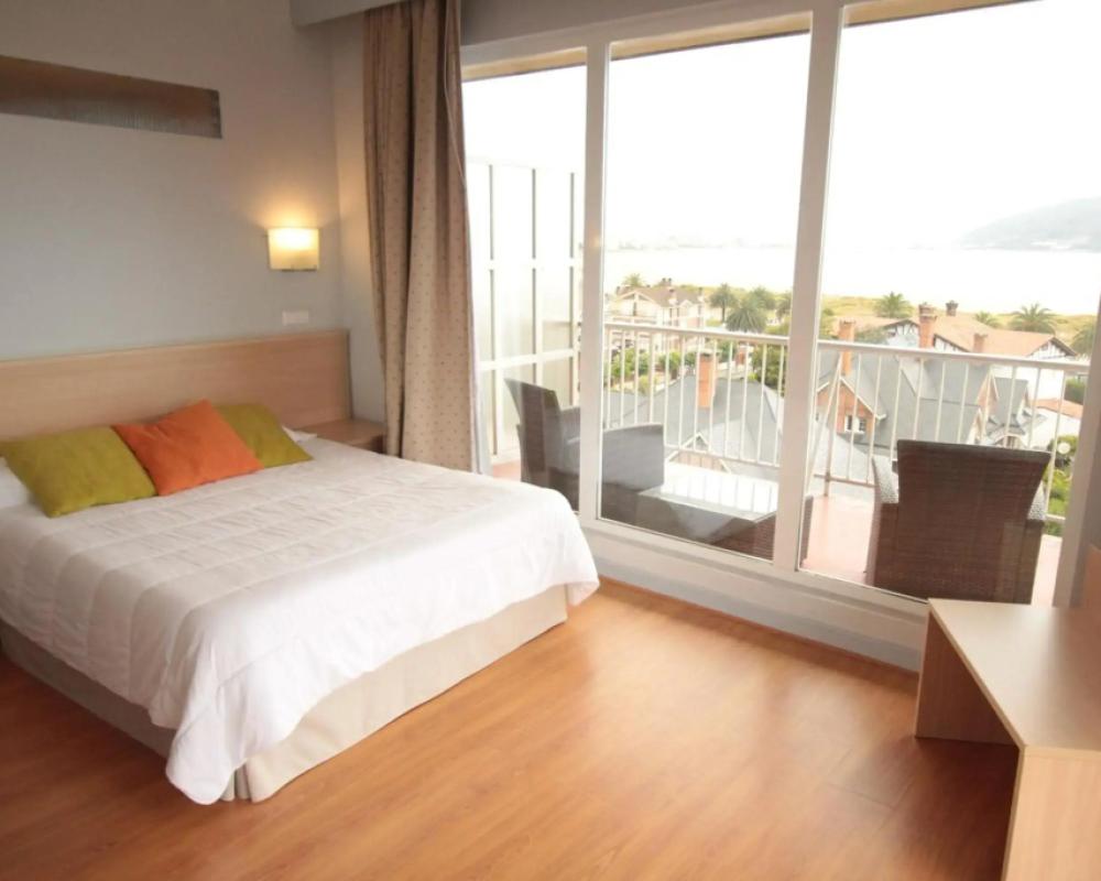 фото Hotel Cosmopol