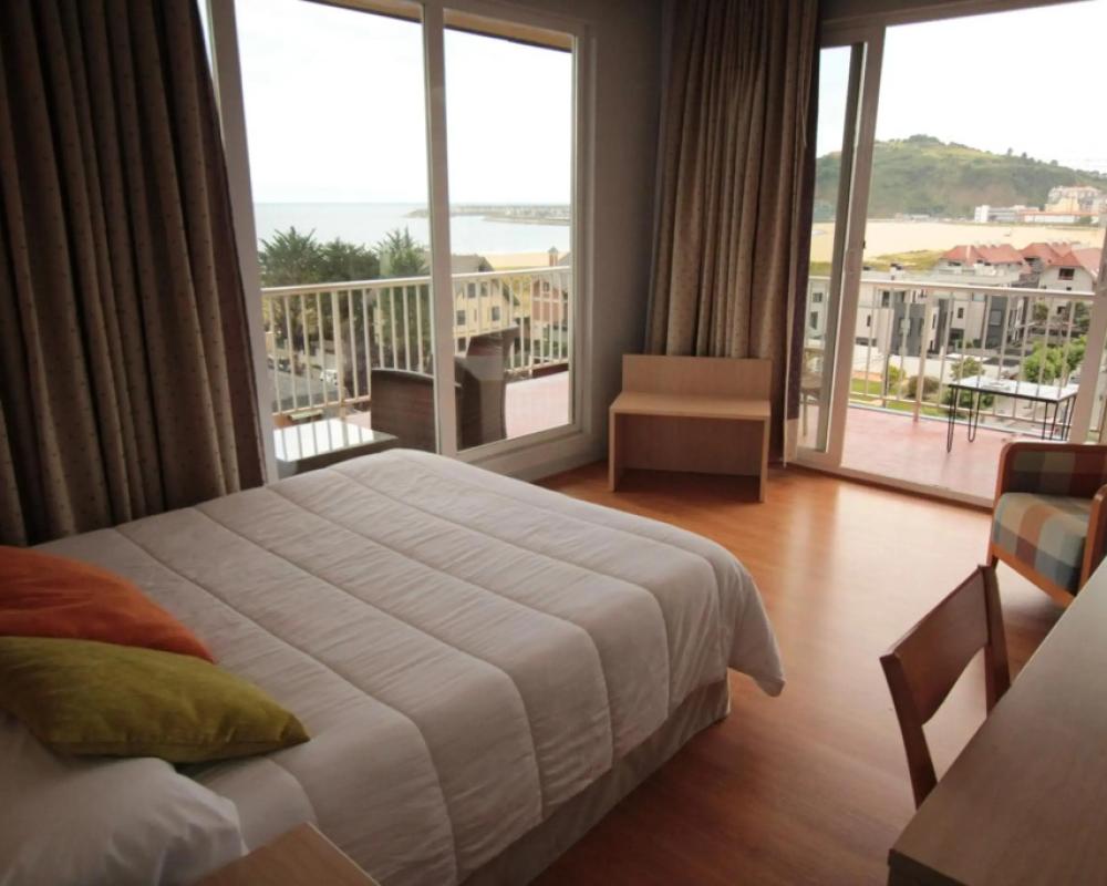 фото Hotel Cosmopol