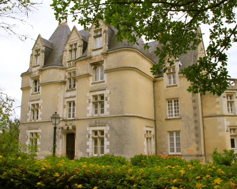 Château de Périgny, The Originals Relais