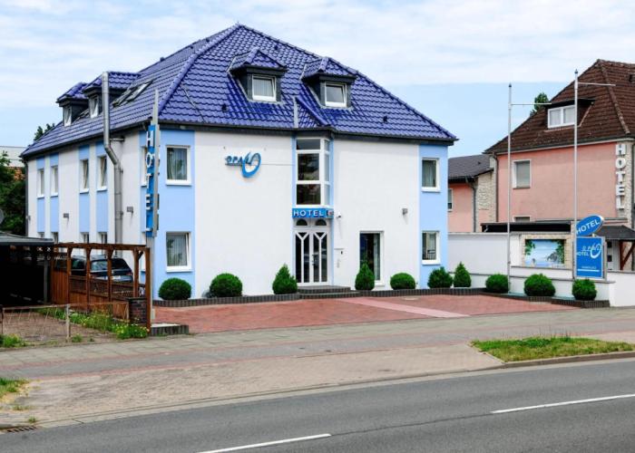Hotel Opal