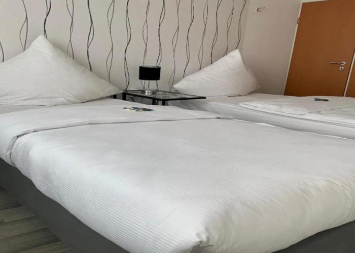 [Bee]Village Messehotel Hannover-Laatzen.