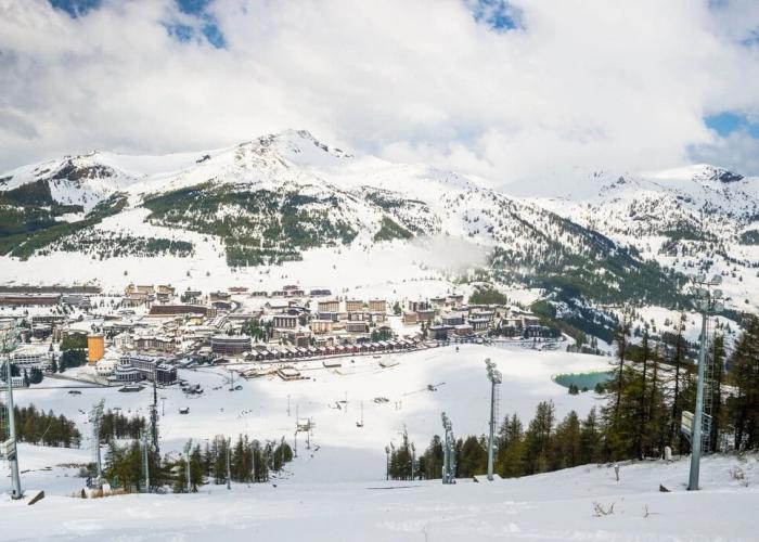 Le Meublé (between City Center & Skiing)