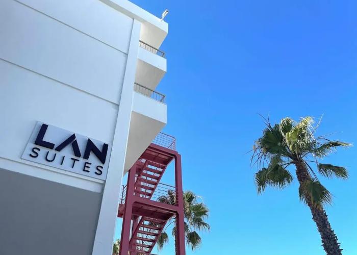 LAN Suites