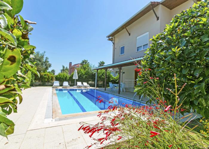 Paradise Town Hazel Villa