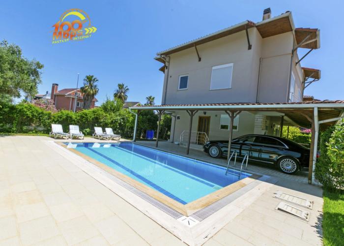 Paradise Town Hazel Villa