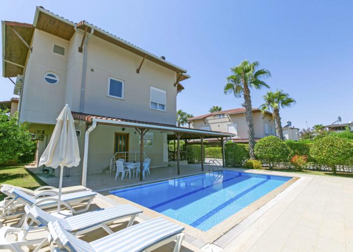 Paradise Town Hazel Villa