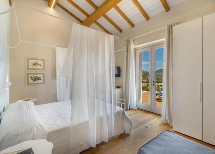 Tenuta Petra Bianca
