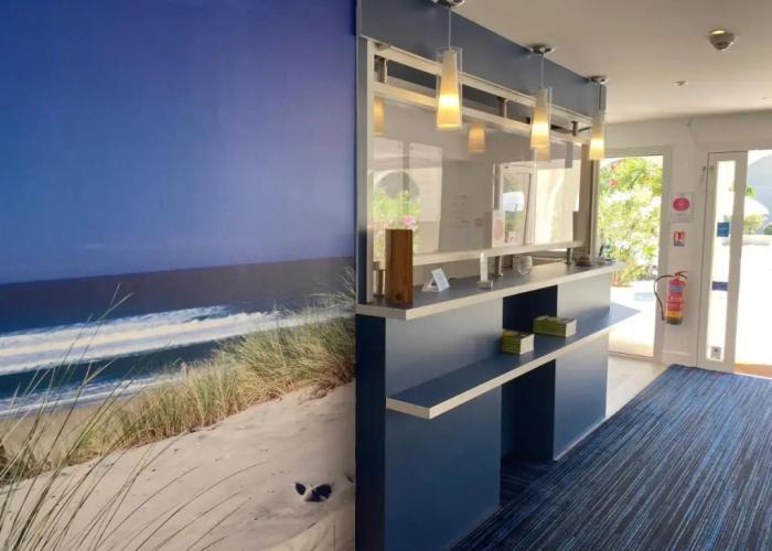 LOGIS Les Vagues