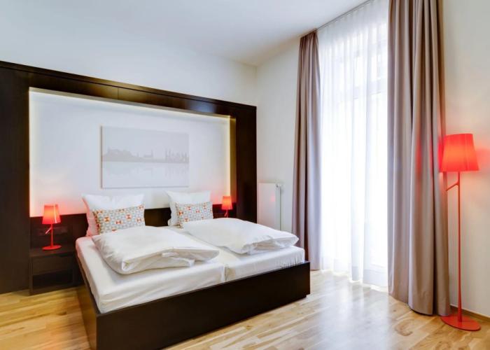 SevenDays BoardingHouse Hotel