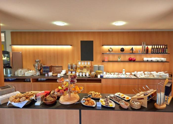 EMBL - Hotel ISG