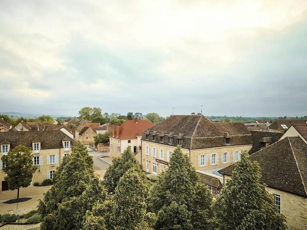 COMO Le Montrachet