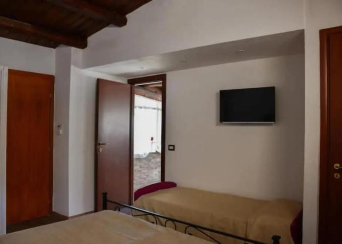 Casale Cugni With Swimming Pool for Exclusive use - air Conditioned - Wi-fi