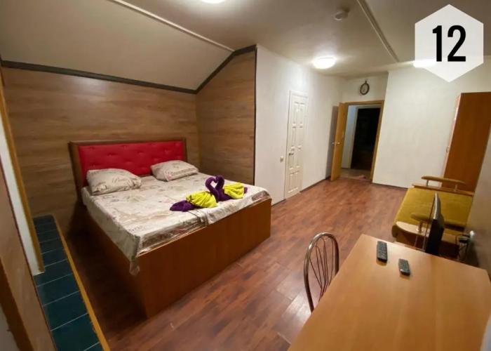 Parizhsky Dvor Guest House