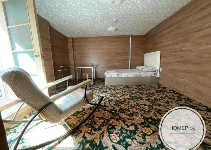 Parizhsky Dvor Guest House
