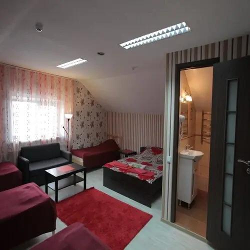 GOLD OVEN Guest House